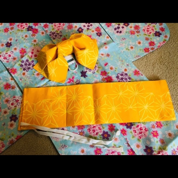 Japanese Girl's Yukata Set. - Picture 7 of 9